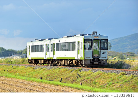 Ishinomaki Line, Kakeiyama-Komata, JR East, Kiha 110 series, Kiha 111-151 (Morioka) Ishinomaki Line, Kakeiyama-Komata, JR East, Kiha 110 series, Kiha 111-151 (Morioka) 133329615