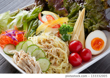 Ramen salad Ramen salad 133332005