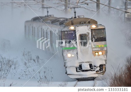 Chitose Line Kitahiroshima-Shimamatsu JR Hokkaido 733 series B-3102 (Sapporo) Airport Chitose Line Kitahiroshima-Shimamatsu JR Hokkaido 733 series B-3102 (Sapporo) Airport 133333181