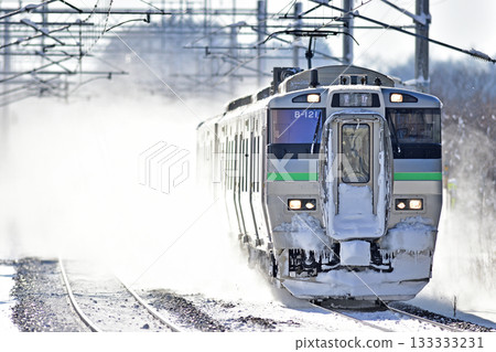 Chitose Line Shimamatsu-Kitahiroshima JR Hokkaido 733 series B-121 train (Sapporo) Chitose Line Shimamatsu-Kitahiroshima JR Hokkaido 733 series B-121 train (Sapporo) 133333231