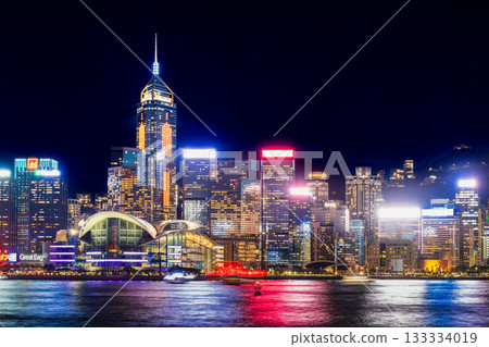 香港維多利亞港中心區夜間 133334019