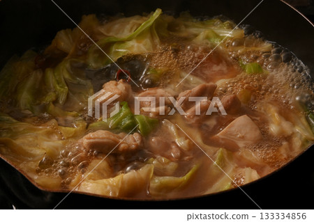 chicken cabbage pot 133334856