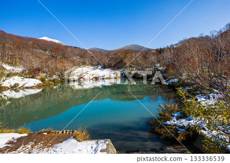 [Aomori Prefecture_Hakkoda_Hell Swamp] A bottomless swamp with hot springs in October 133336539
