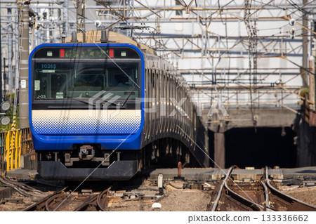 在橫須賀線上訓練 133336662
