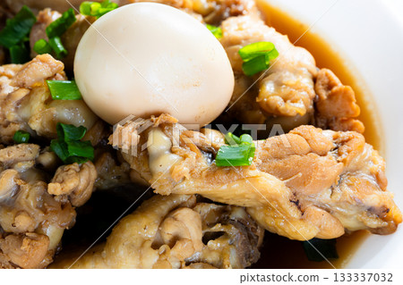 Refreshingly simmered chicken wings and boiled egg Refreshingly simmered chicken wings and boiled egg 133337032
