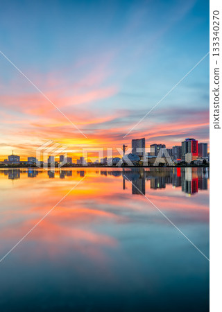 Cau Giay Park Lake Sunset, Hanoi Skyline Reflection Cau Giay Park Lake Sunset, Hanoi Skyline Reflection 133340270