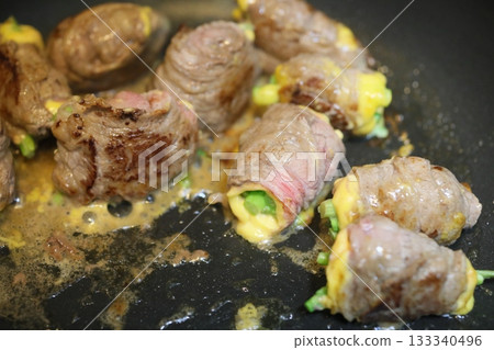 Meat roll 133340496