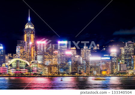 香港維多利亞港中心區夜間 133340504