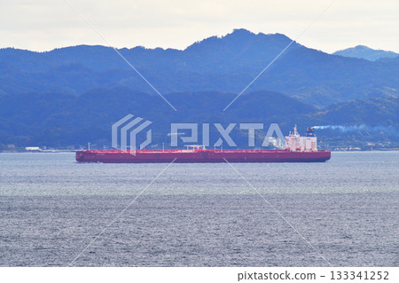 Idemitsu Tanker Uraga Channel NAVE CELESTE 133341252