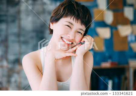 Beauty image of young women Beauty image of young women 133341621