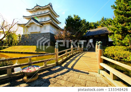 The "Floating Castle of Shinobi" that was the setting for the TV drama "Nobou no Shiro"... Gyoda [Oshi Castle] Three-story Tower and East Gate 133348426