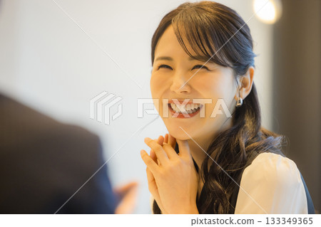 Couple in a hotel restaurant 133349365