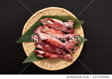 (Kamaage) Boiled spear squid for raw consumption 133349968