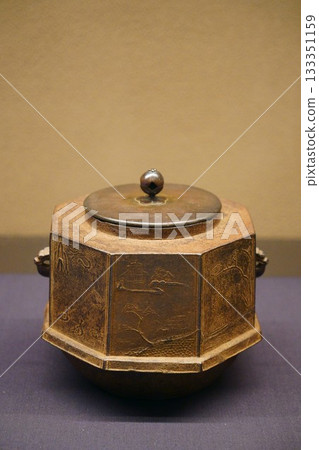 9471 八角倒角花盆 133351159