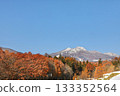Snowy scenery, Mount Myoko, Niigata Prefecture, Autumn leaves 133352564