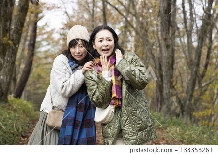 Woman taking a walk in nature 133353261