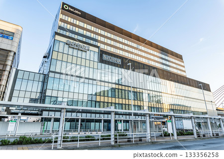 青森縣青森市新建的JR青森車站（無人值守）。 133356258