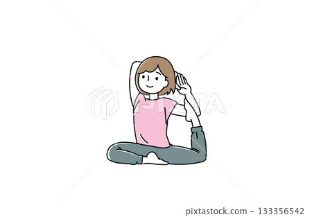 一位女士正在做高難度的瑜珈姿勢 133356542