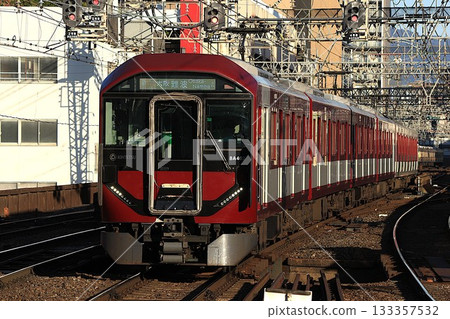 [Kintetsu] 8A series + 1252 series express (Nara Line: Tsuruhashi Station) 133357532