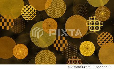 精美的日式壁紙，黑色背景上飾有圓形圖案和日式雨傘。 133358692