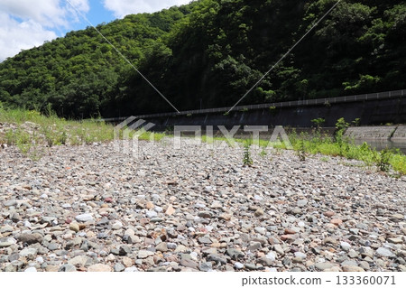 岡山縣高橋市川上町成羽川 133360071