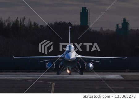 fighter jet before takeoff fighter jet before takeoff 133363273