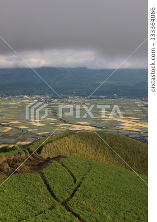View from Daikanbo Observatory: "Nature and Clouds of Aso, Daikanbo, Aso City, Kumamoto Prefecture" Mountains and Cityscape 133364066