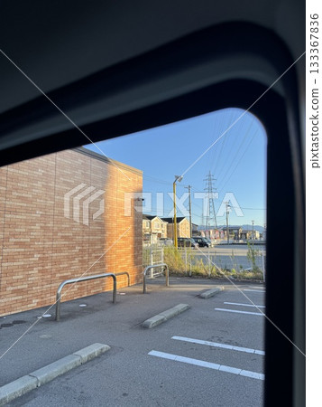 Scenery from a car window (November, Toyama City, Toyama Prefecture) 133367836
