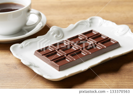 Image of bitter chocolate bar Image of bitter chocolate bar 133370563