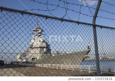 圍籬另一邊的不知火級驅逐艦 圍籬另一邊的不知火級驅逐艦 133372618