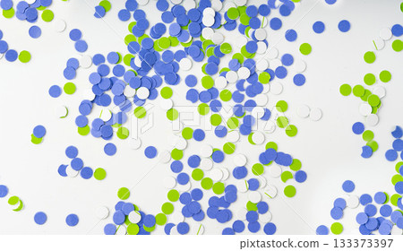 Confetti circles isolated. Round paper party confetti pattern 133373397