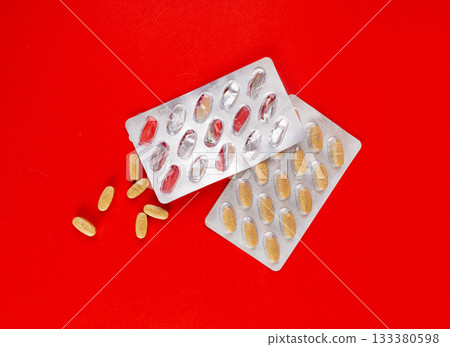 Pill Blister on Color Background, Silver Medicine Capsule Package, Drugs Packaging, Pill Pack 133380598