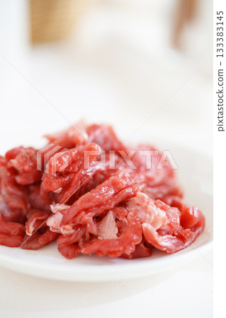 肉 133383145