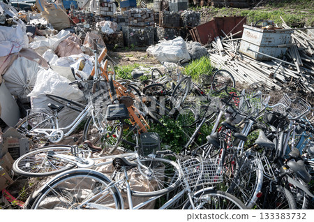 Garbage dump  133383732