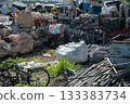 垃圾場 133383734