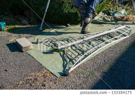 修剪 男人 男 133384175