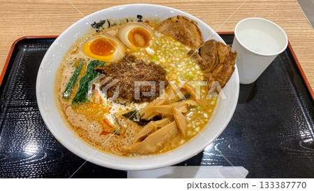 Flower sansho pepper dandan noodles 133387770