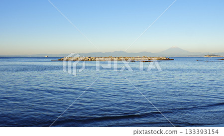 Autumn at Morito Beach in Hayama Town 133393154