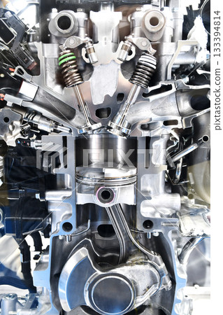 Cut engine of a car 133394814