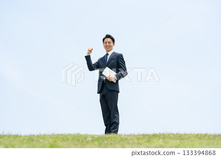 商人天空平板電腦拳頭 133394868