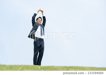 Businessman Sky Stretching Stretching 133394884
