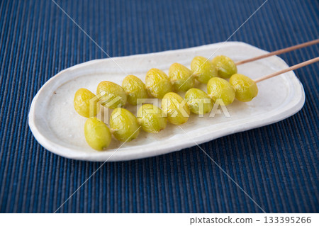 Gin nanyaki 133395266