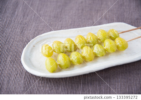 Gin nanyaki 133395272