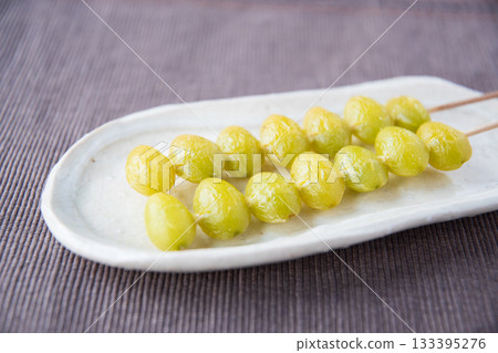 Gin nanyaki 133395276