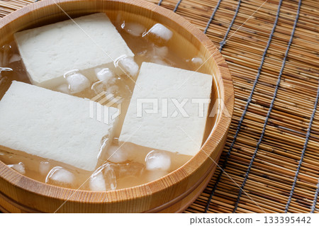 豆腐 133395442