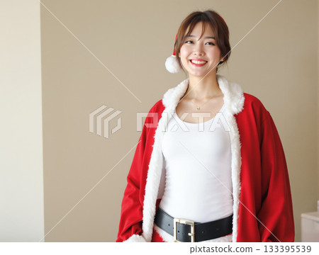 Japanese woman dressed as Santa 133395539