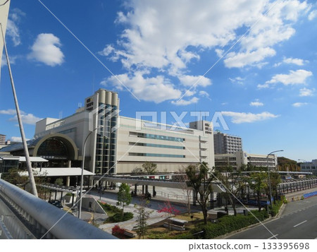 In front of Seishin Chuo Station 133395698