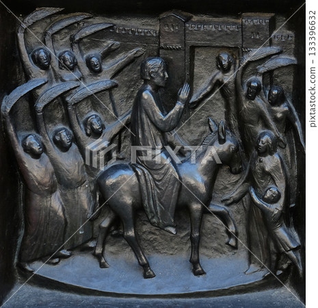 Your kingdom come - move into Jerusalem, relief on the door of the Grossmunster ("great minster") church in Zurich, Switzerland 133396632