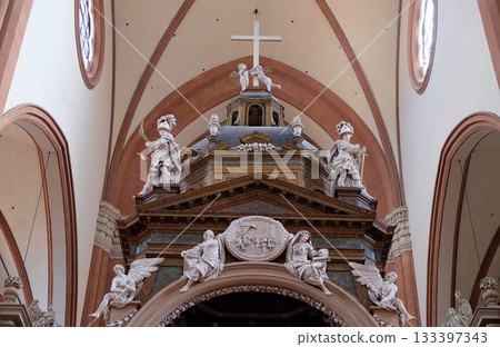 Main altar in Basilica di San Petronio, huge and beautiful cathedral in Bologna, Italy 133397343