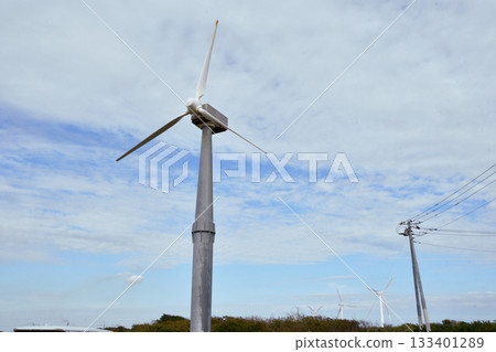 大型螺旋槳風力發電機_31 大型螺旋槳風力發電機_31 133401289